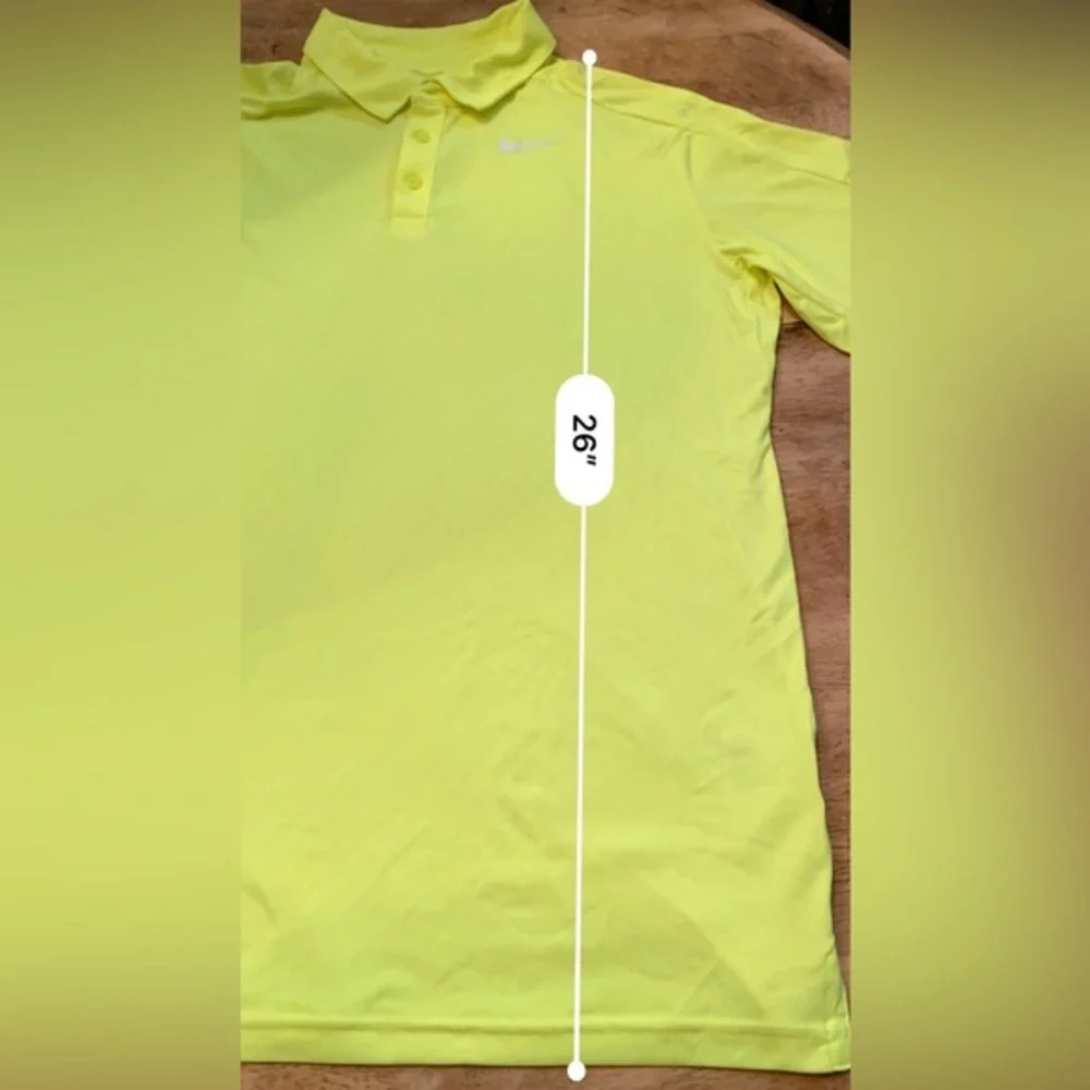 Nike Dri Fit Boy’s X Large 3 Button Collar Short Sleeve Neon‎ Yellow Golf Shirt